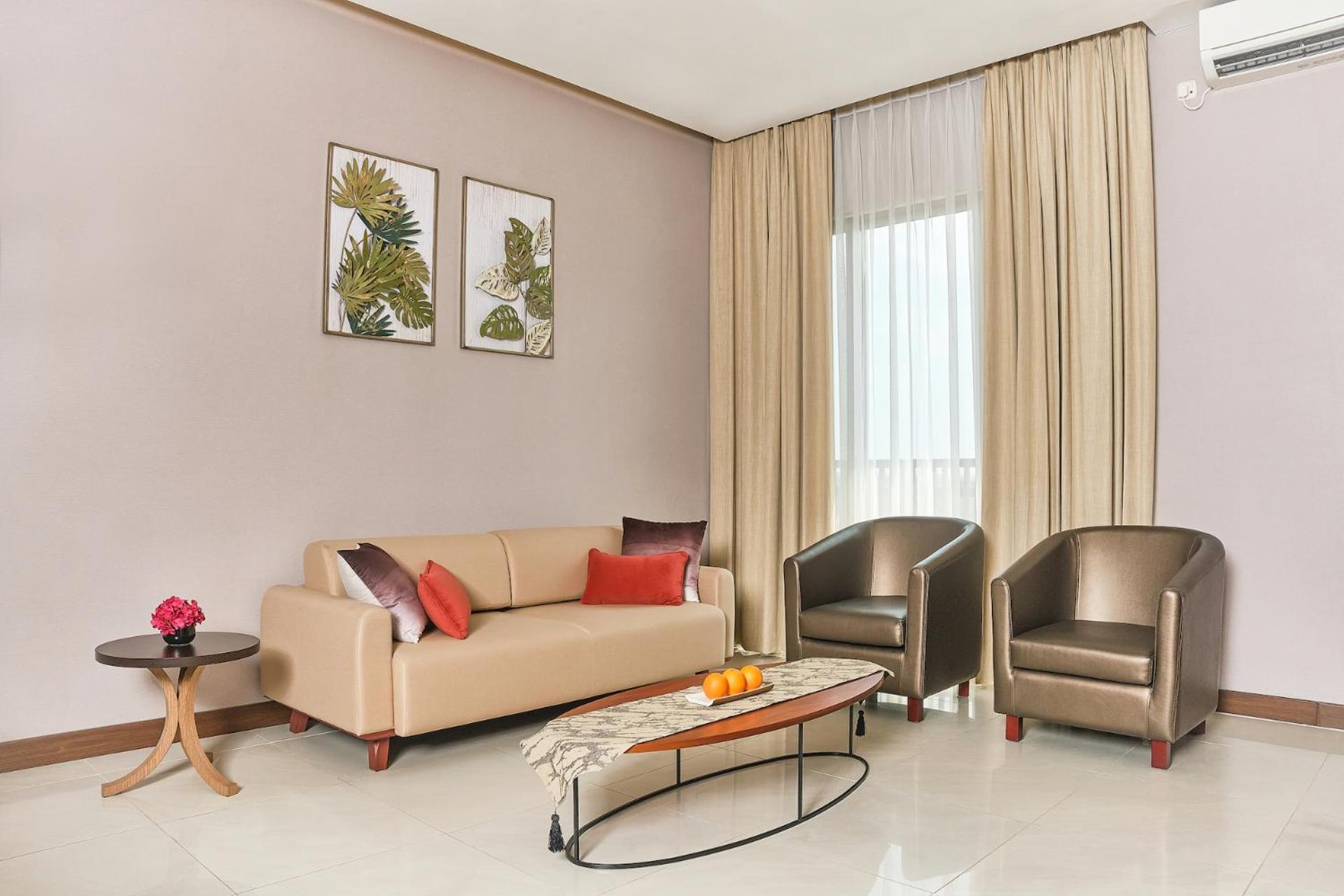 Le Premier Hotel Deltamas Cikarang Room photo